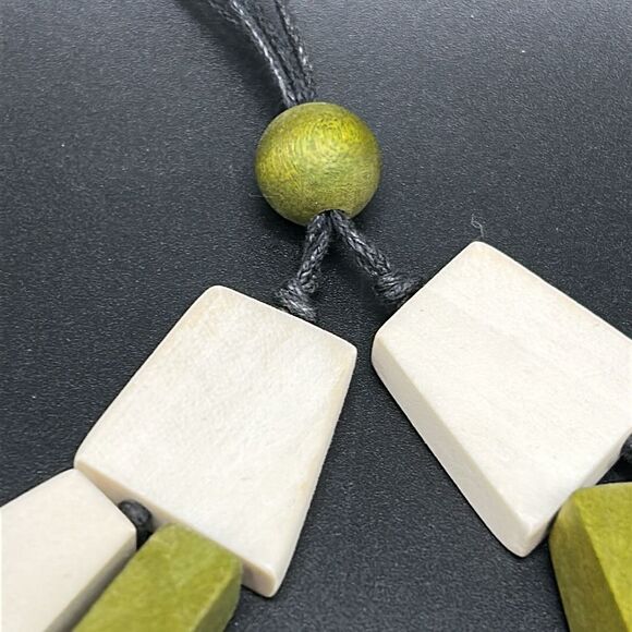 BOGO Free Jewelry…Slyca Green and Cream Geometric Wood Cord Necklace - Picture 6 of 6